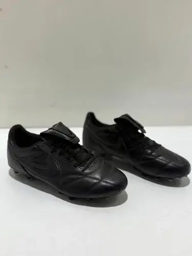 حذاء Nike Premier III FG | كلاسيكية الجلد الطبيعي...