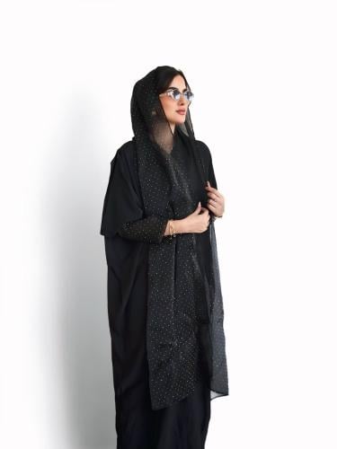 عباية ناعمه هاف بشت