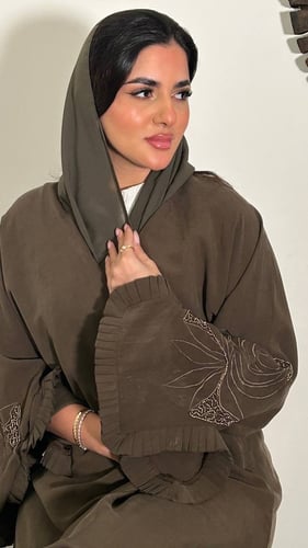 عباية ملونة