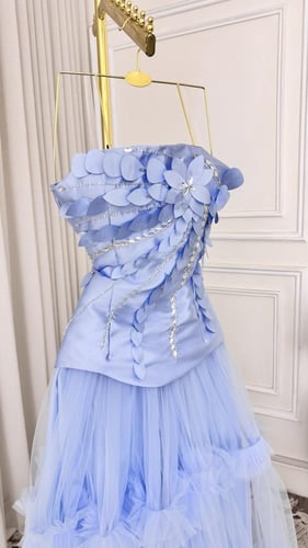 فستان نفنوفه