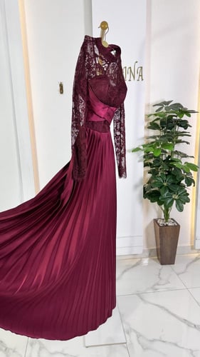 فستان اريام