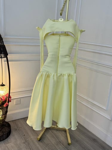 فستان السن المحير