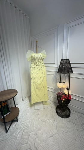 فستان مطرز يدوي كرستال