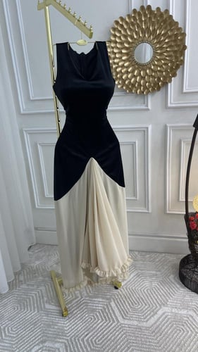 فستان الاناقه