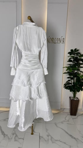 فستان قصير بتصميم انيق ومميز