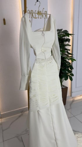 فستان شيفون بتصميم بلوزه وتنوره