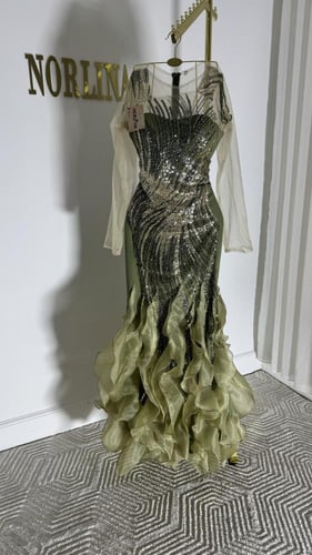 فستان سهره بطبقات اورجنزا