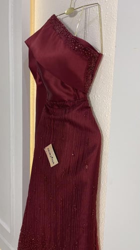 فستان زمردة