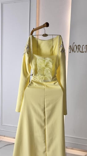 فستان ليموني بتطريز كرستال