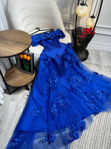 فستان نوادر