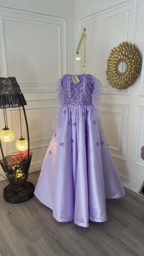 فستان موف بتطريز لولو فخم