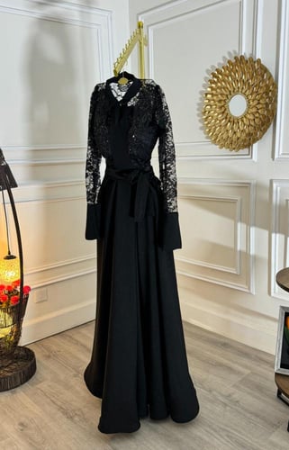 فستان بخامة الجاكار الناعم