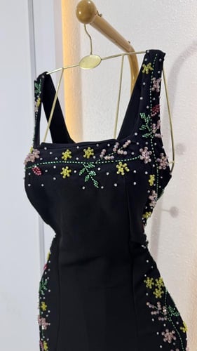 فستان لميس بشك يدوي فخم