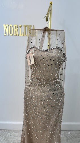 فستان ديلارا