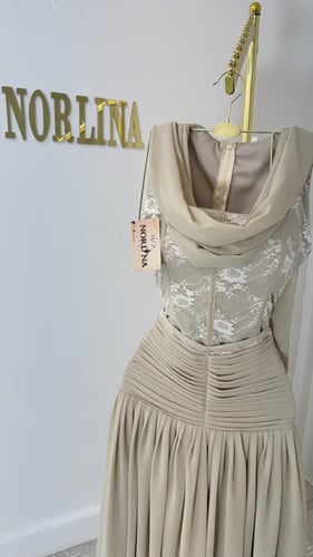 فستان بلون مميز فخم