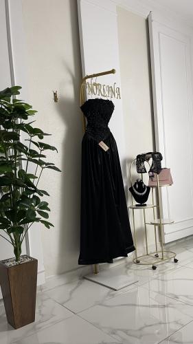 فستان مخمل اكمام