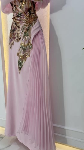 فستان زهري بكلفه براقه وكسرات اورجنزا