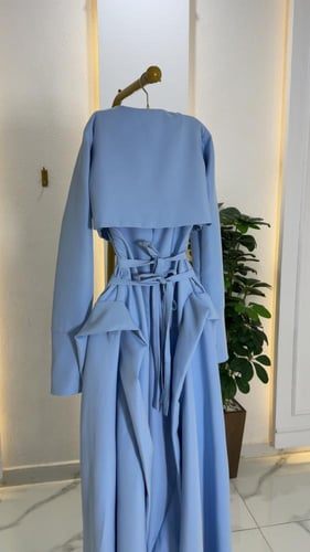 فستان أسيل بألوان تاخذ العقل