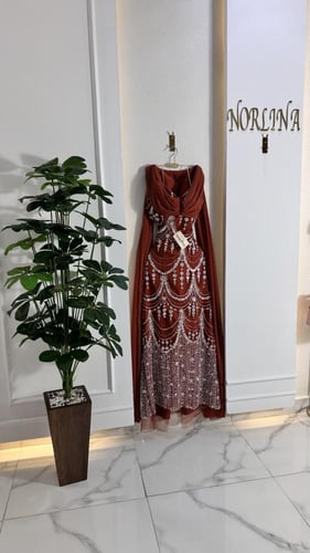 فستان بلون طوبي فاخر