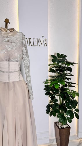 فستان العيد الانيق