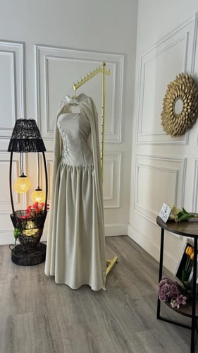 فستان ناعم وأنيق