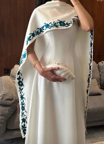 فستان سكري بتطريز كمبيوتر كلاسيكي