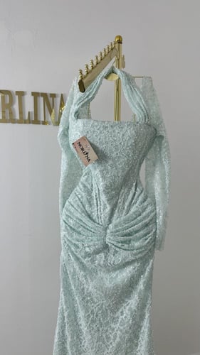 فستان سهره بالدانتيل المطرز بالؤلؤ والخرز والترتر