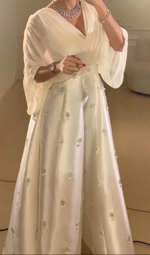 فستان ملكي فخم