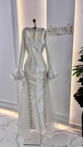 فستان سكري بكرستال لامع