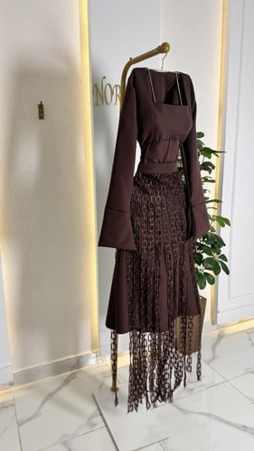 فستان العيد الانيق بلون الموكا