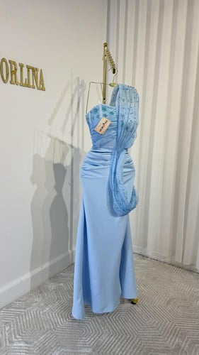 فستان سماوي جذاب