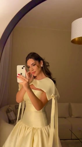 فستان السن المحير