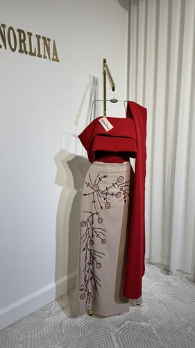 طقم كلاسيكي بشك يدوي