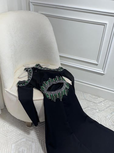 فستان بشك يدوي فخم