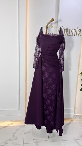 فستان عودي أنيق مزين بالدانتيل الناعم