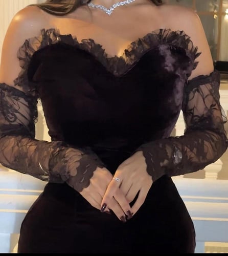 فستان ميكادو بشك يدوي مكثف