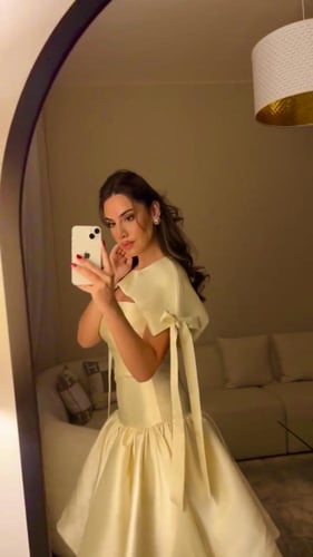 فستان السن المحير