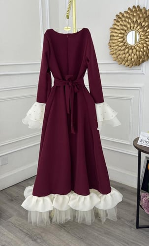 فستان بلون دم الغزال بكم اورجنزا انيق