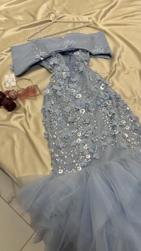 فستان سماوي مورد مع ترتر