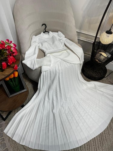 فستان سكري ناعم