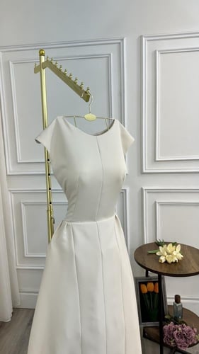 فستان سكري غامق