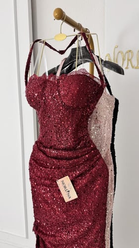 فستان جمانه بثلاثه الوان