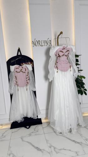 فستان سندرلا طويل وقصير