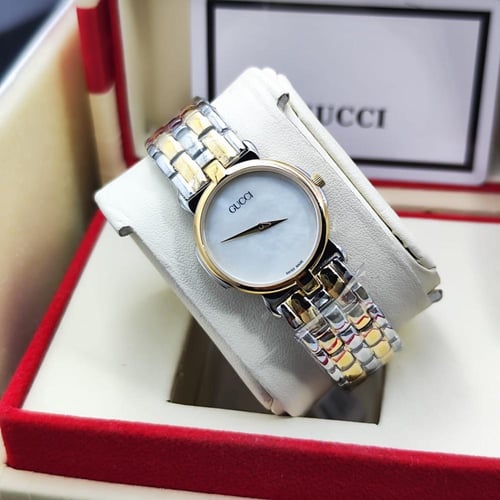 ساعة نسائية ماركة قوتشي فضي ذهبي