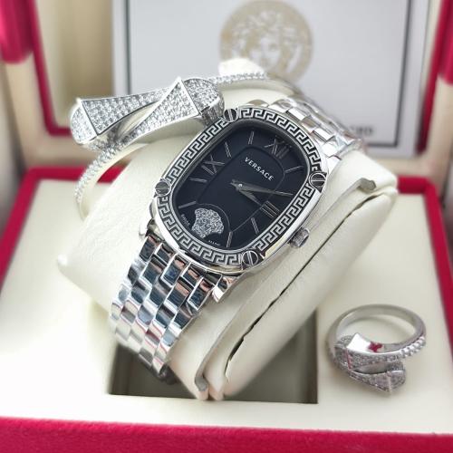 ساعة نسائية فرزاتشي فضي ميناء اسود