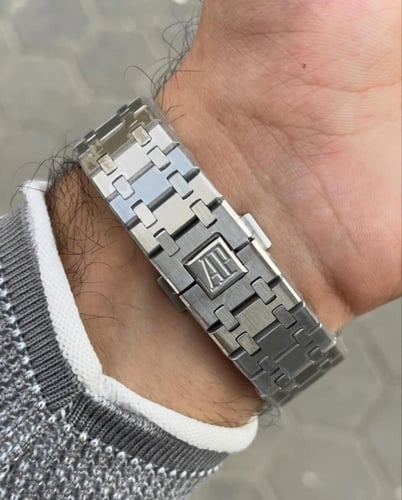 ساعة رجالي ماركة ادمر فضي كرونوغراف