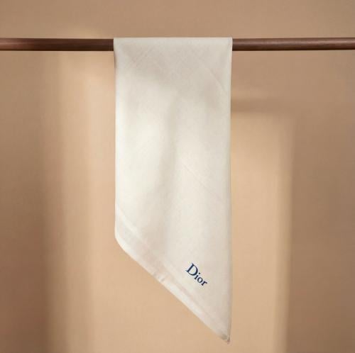 غترة شتوي ديور اصدار جديد سكري