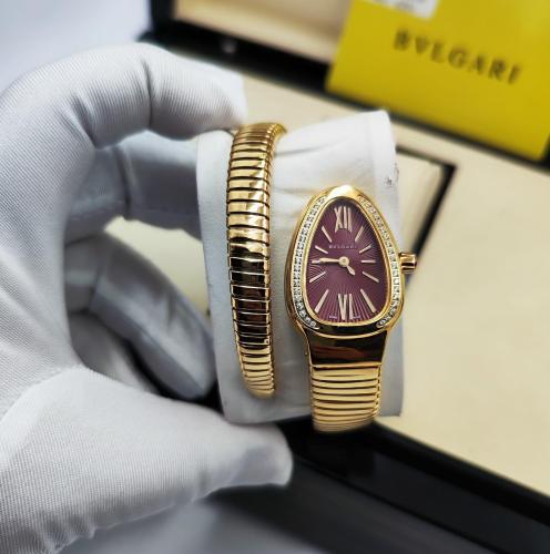 ساعة نسائية بلغاري لون ذهبي فصوص