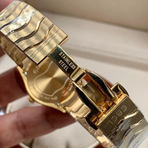 ساعة ايبل نسائية ذهبي