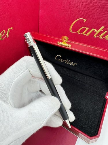 قلم ماركة كارتير اسود نحيف